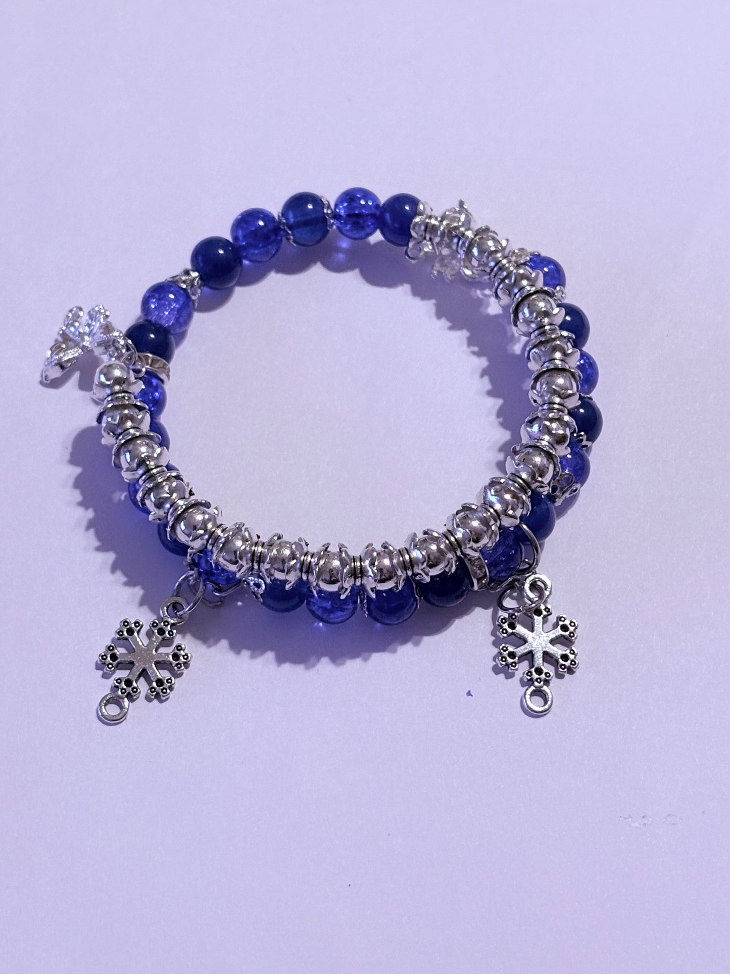 🌸 Custom Handmade Floral Keychains & Bracelets — Commission Orders Open 🌸