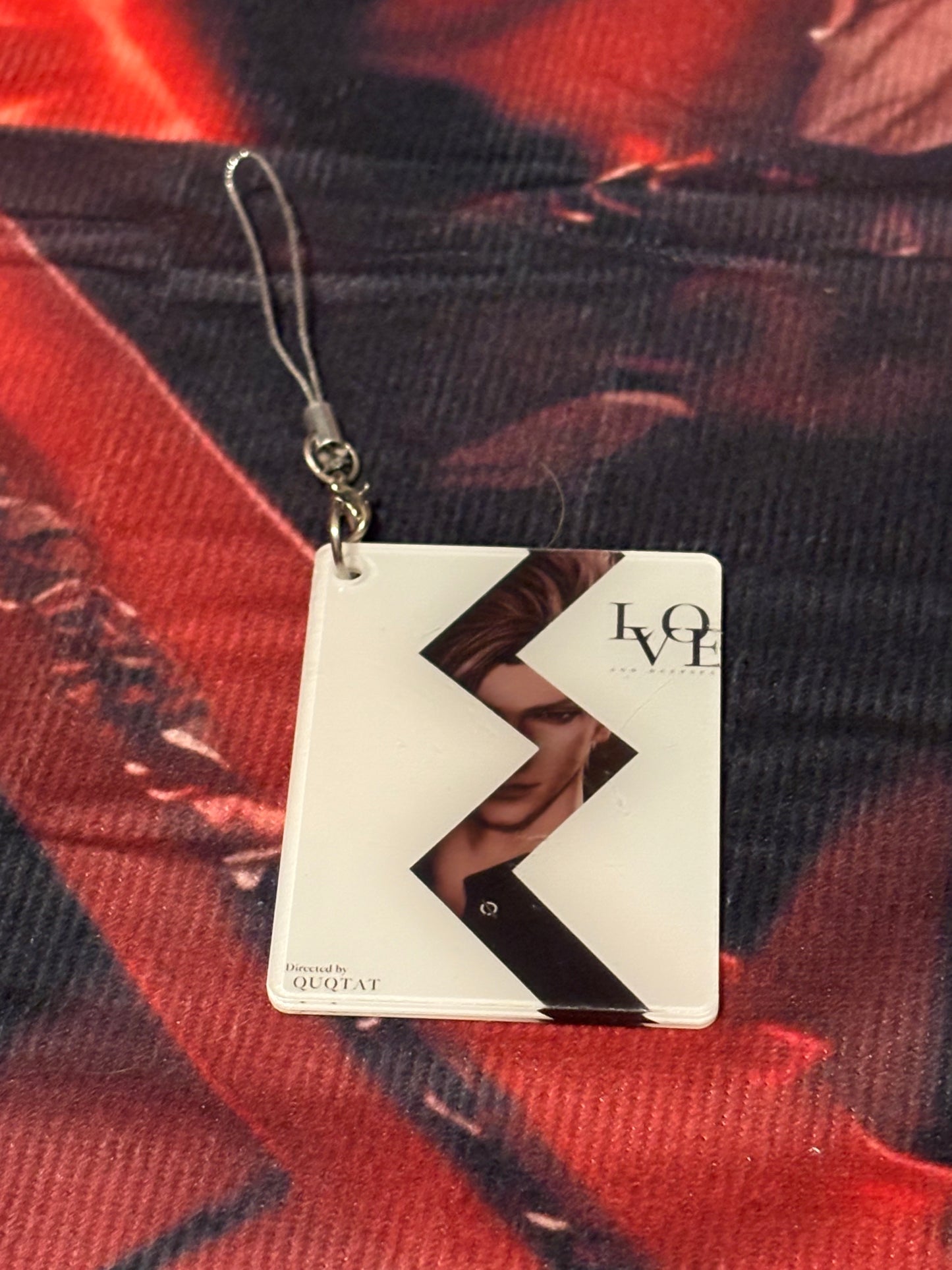 Sylus Magazine Keychain
