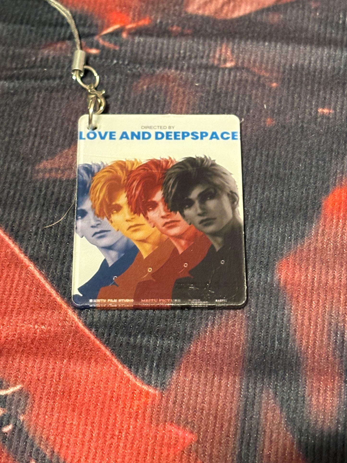 Sylus Magazine Keychain