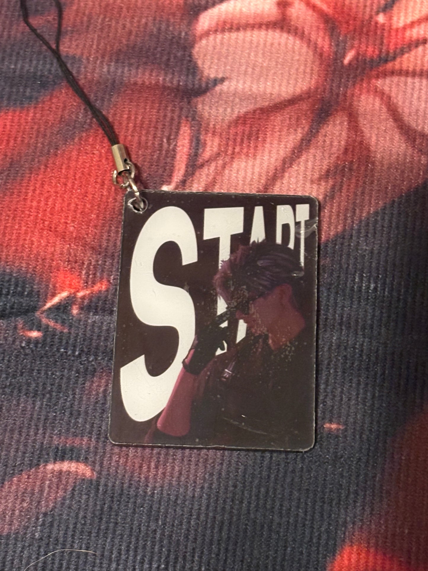 Sylus Magazine Keychain