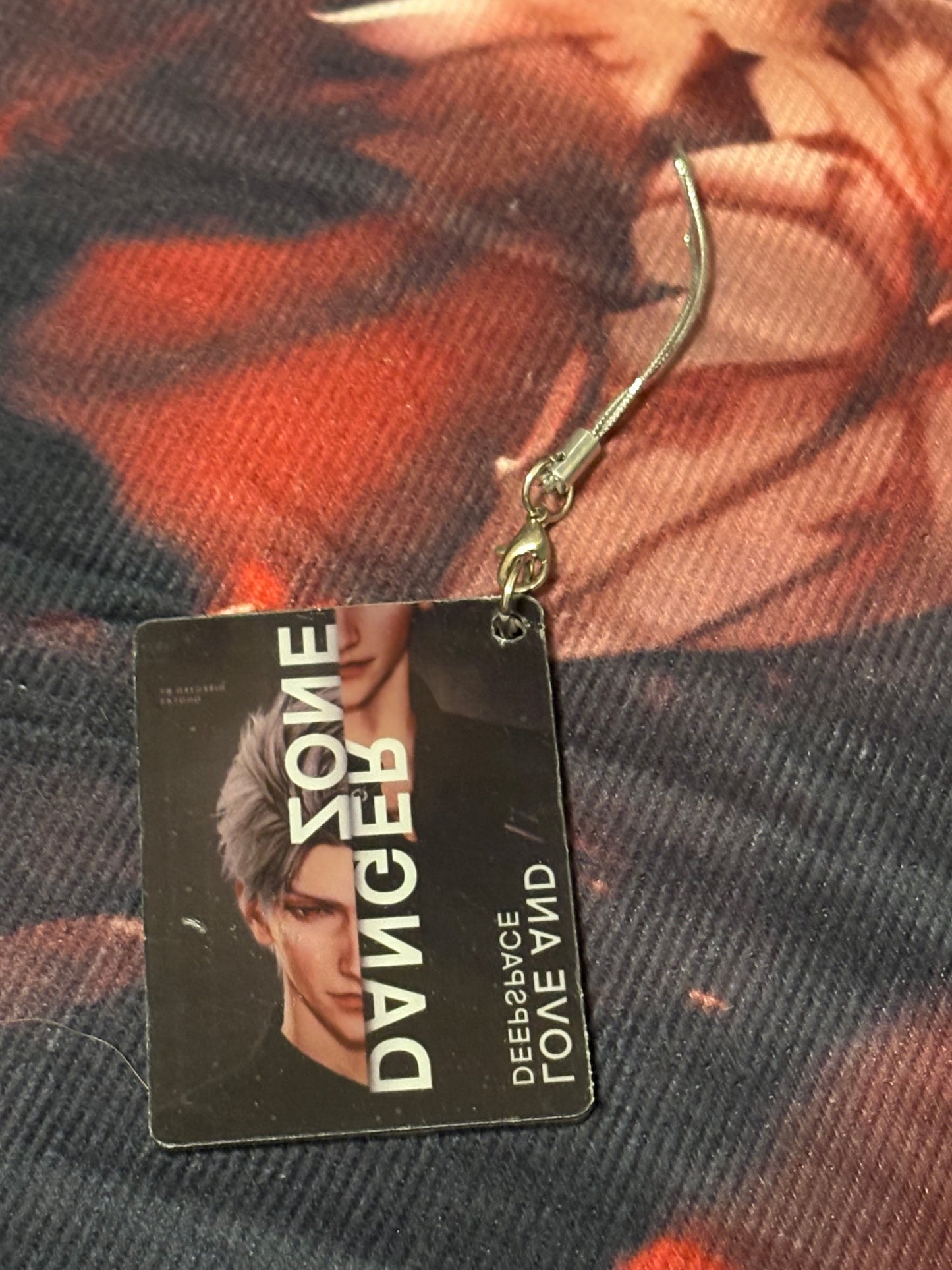 Sylus Magazine Keychain