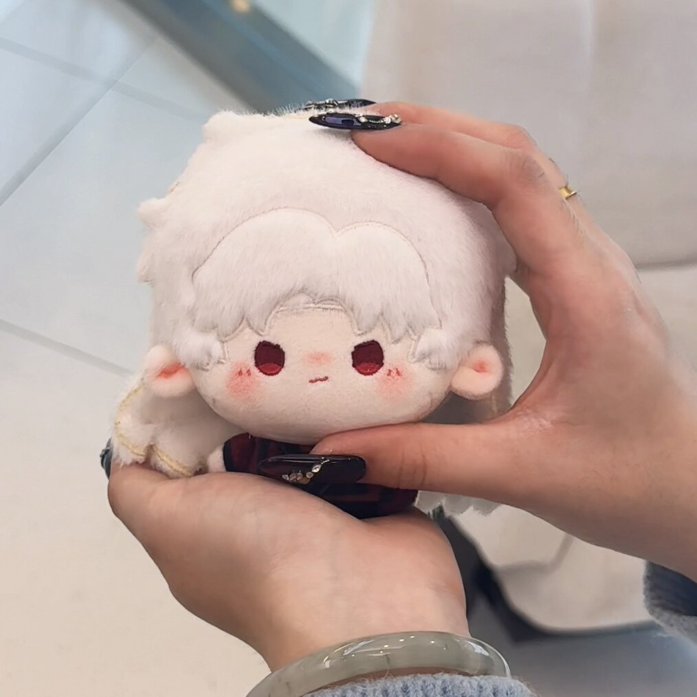 Love and Deepspace Plushie Pre-Order